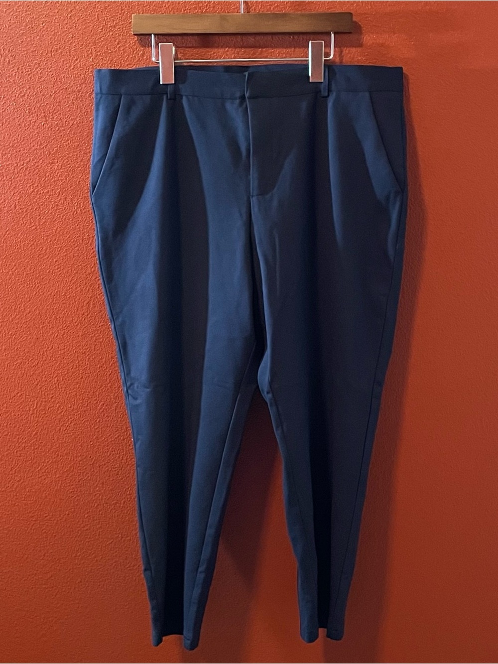 Universal Standard Women’s Classic Pull On Navy Stretch Pants